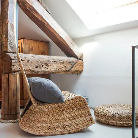 Rustic At The Pier Of - The House Of Travelers Apartman