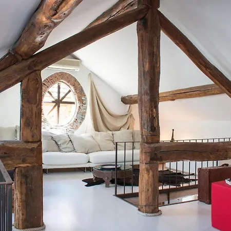 Rustic At The Pier Of - The House Of Travelers Apartman Brienno