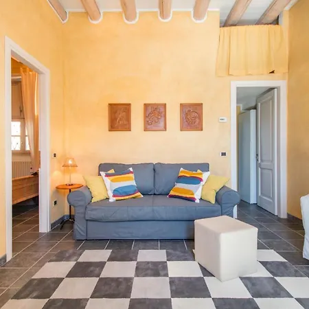 Apartman Rustic At The Pier Of - The House Of Travelers *